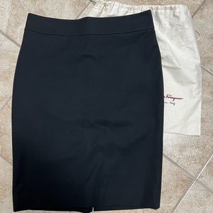 Ferragamo Midi Skirt Size 10(Italian 44).